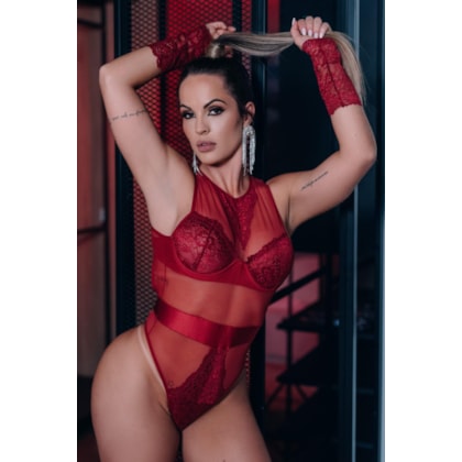 Garota Veneno - Body Vermelho Sensual com Pérola na Parte Traseira