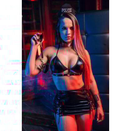 Garota Veneno – Fantasia Sedutora de Policial em Cirrê com Top, Saia e Tiara Police